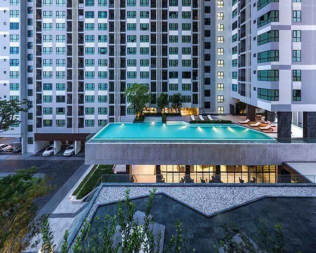 The Base Central Pattaya Dış mekan fotoğraf